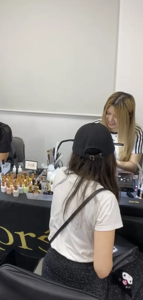 一本体験の様子